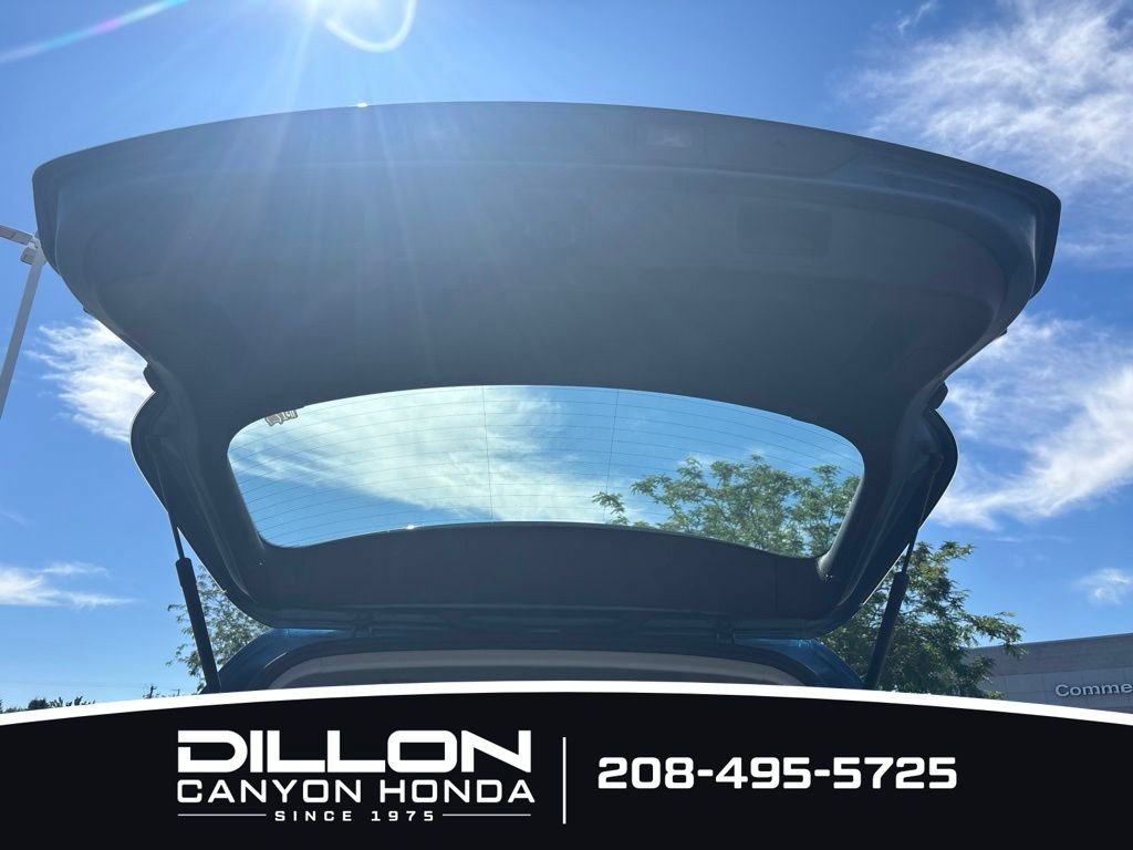 Used 2018 Volkswagen Tiguan Limited w/ Alloy Wheels Package AWD/4WD image 15