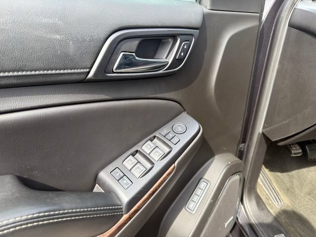 Used 2017 Chevrolet Tahoe LT w/ Luxury Package AWD/4WD image 12