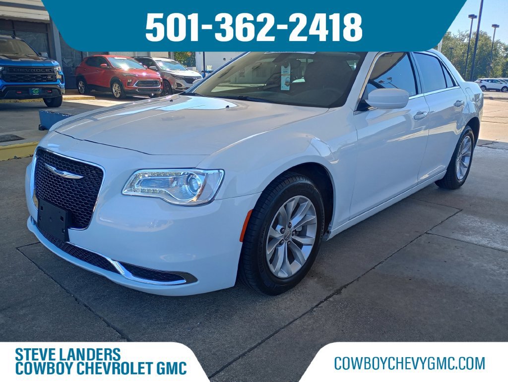 Used 2023 Chrysler 300 Touring
