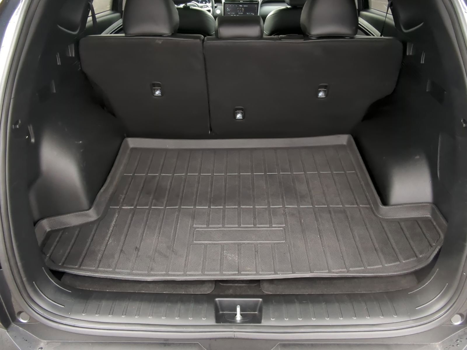 Used 2022 Hyundai Tucson Limited image 36