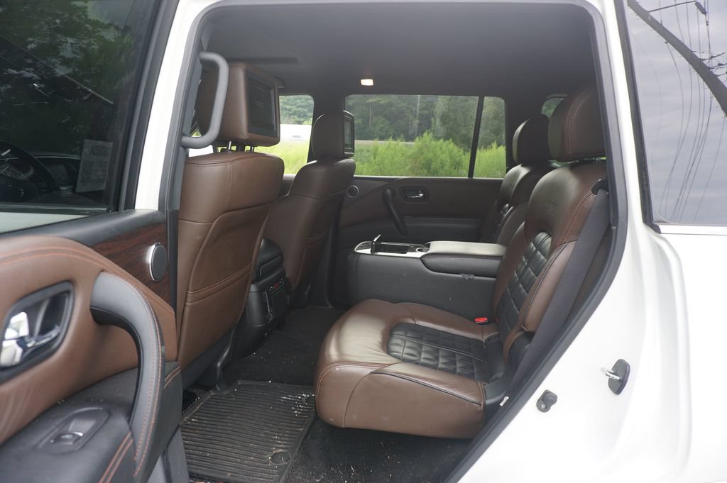 Used 2020 Nissan Armada Platinum w/ Platinum Reserve Package RWD image 15