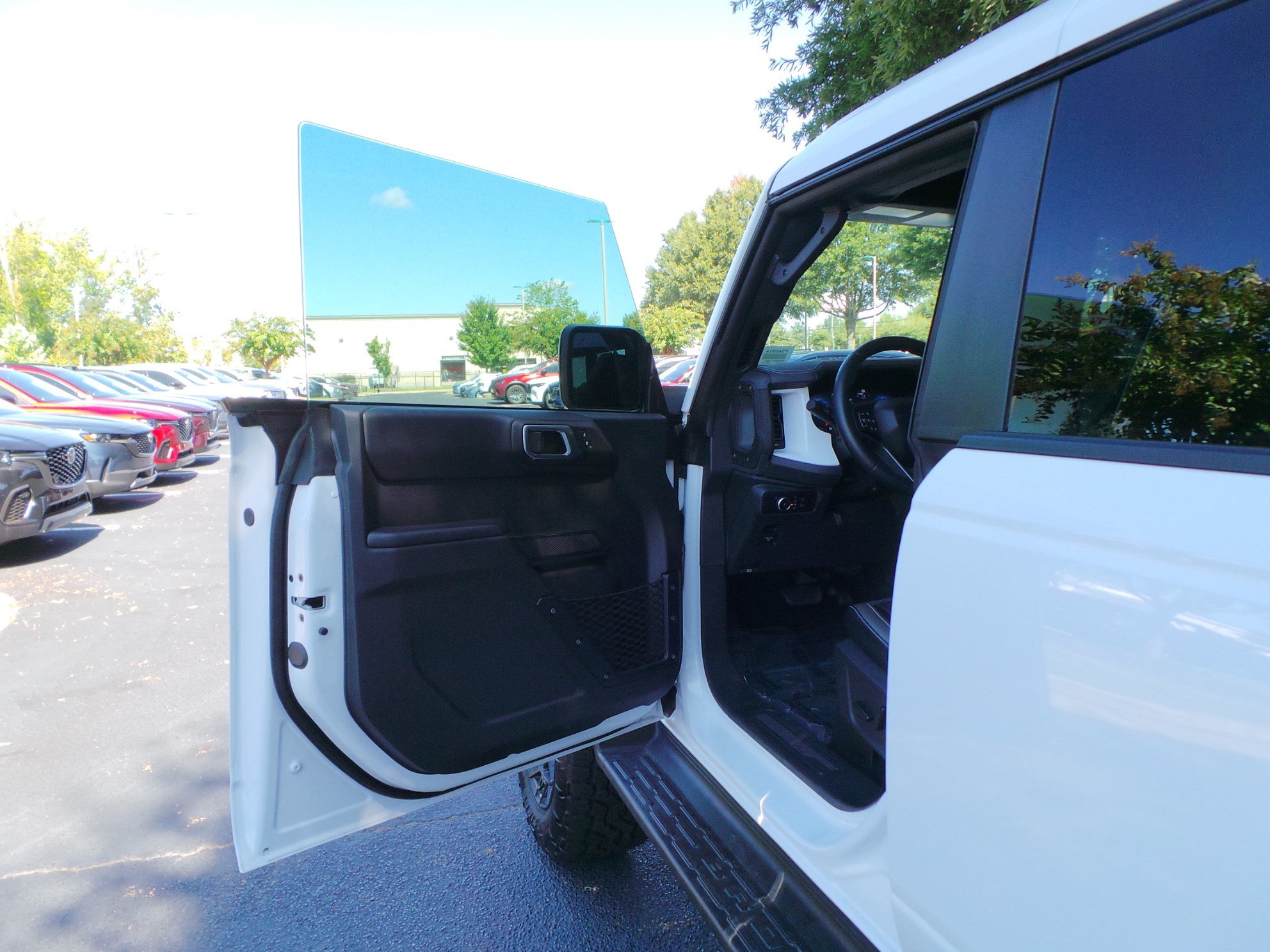 Used 2026 Ford Bronco Outer Banks AWD/4WD image 30