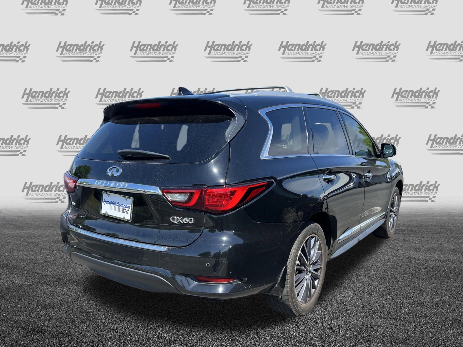 Used 2020 INFINITI QX60 Luxe w/ Essential Package AWD/4WD image 11