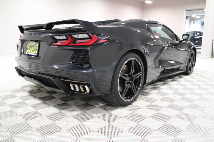 Used 2024 Chevrolet Corvette Stingray Preferred Conv w/ Z51 Performance Package RWD image 11
