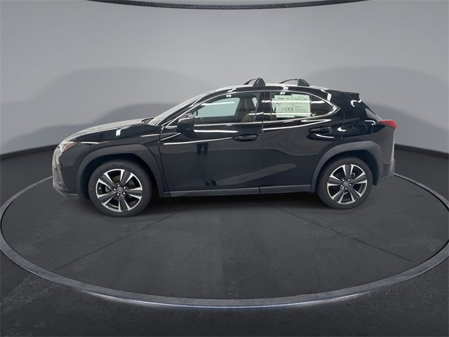 Used 2022 Lexus UX 200 image 5