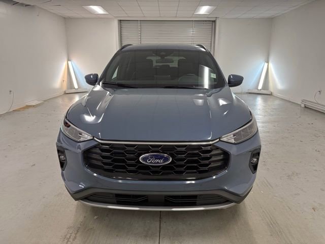 New 2026 Ford Escape ST-Line Select w/ Equipment Group 401A image 2