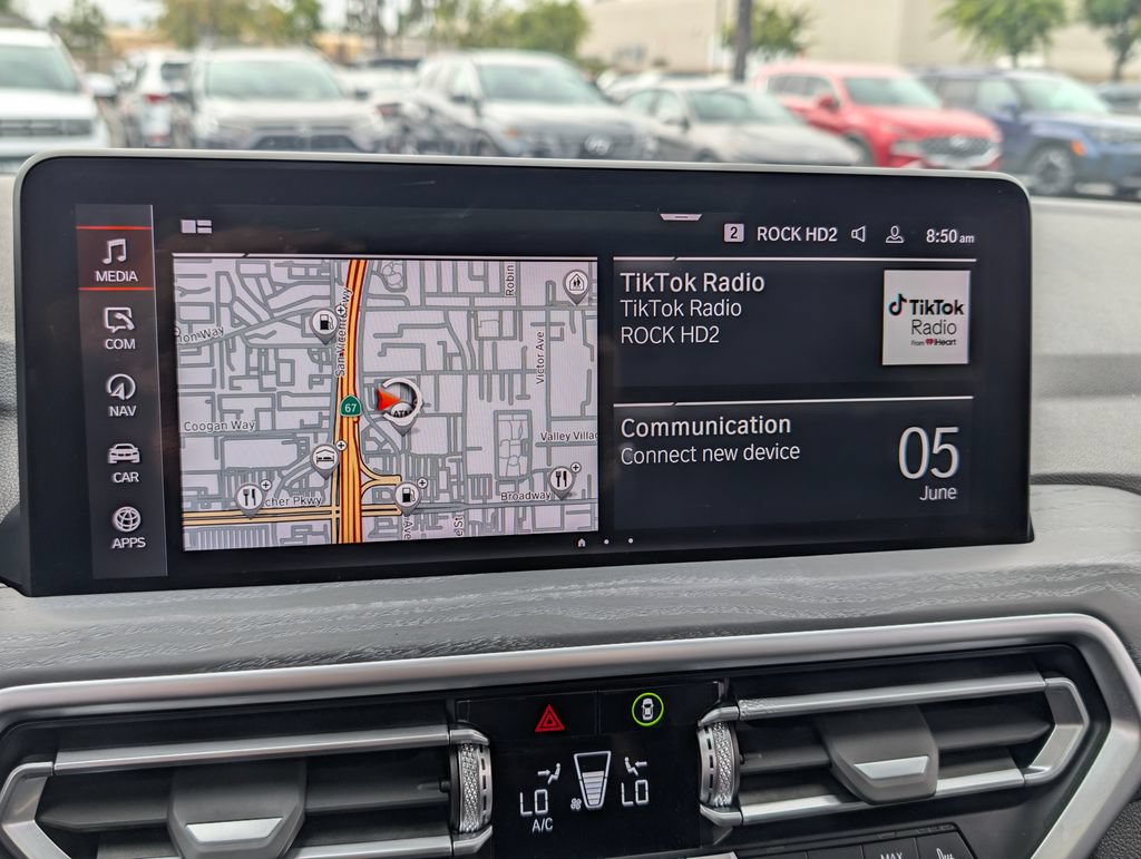 Used 2022 BMW X4 xDrive30i w/ Parking Assistance Package AWD/4WD image 31