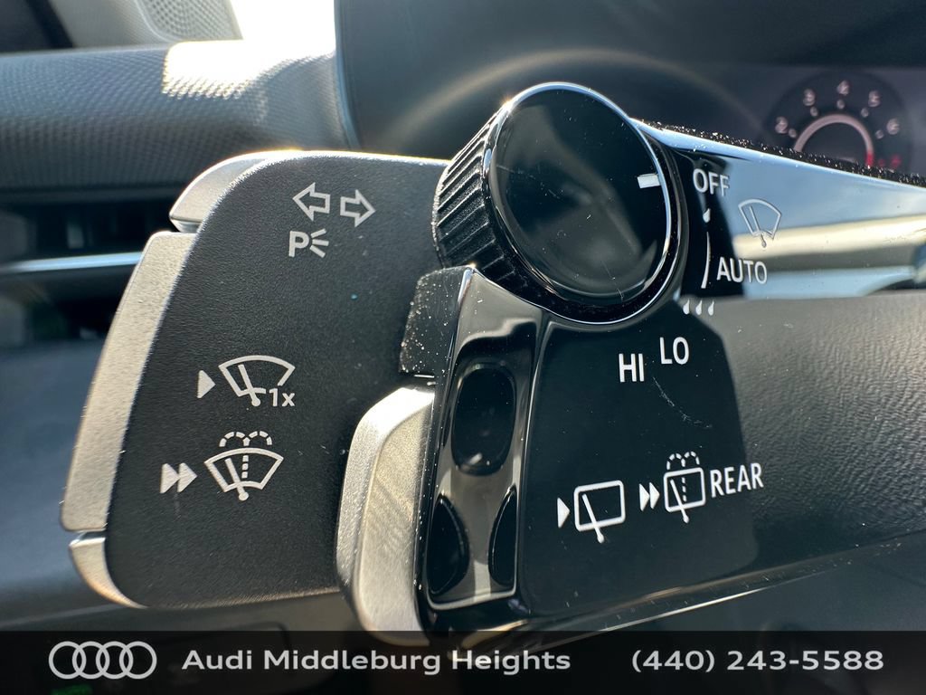 New 2026 Audi Q3 quattro 2.0T AWD/4WD image 38