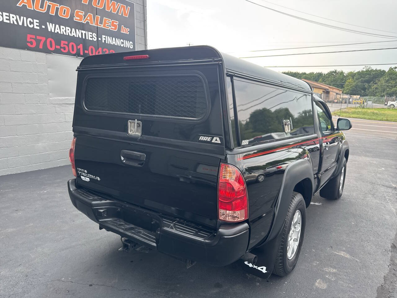 Used 2012 Toyota Tacoma 4x4 Regular Cab image 8