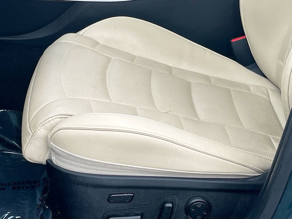 Used 2023 Kia Stinger GT2 AWD/4WD image 20