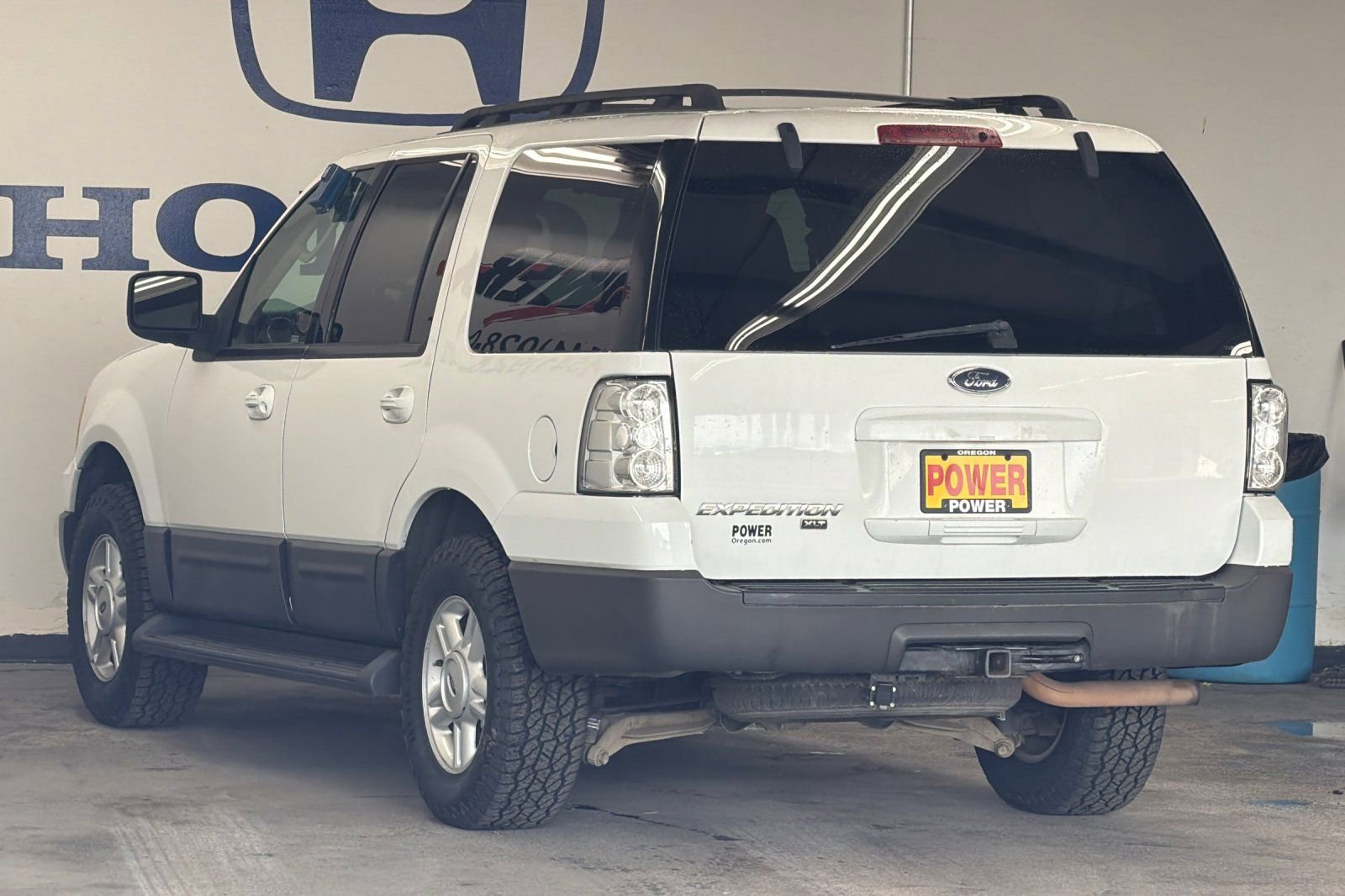 Used 2005 Ford Expedition XLT image 5