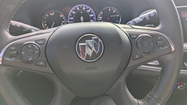 Used 2021 Buick Enclave Avenir AWD/4WD image 9