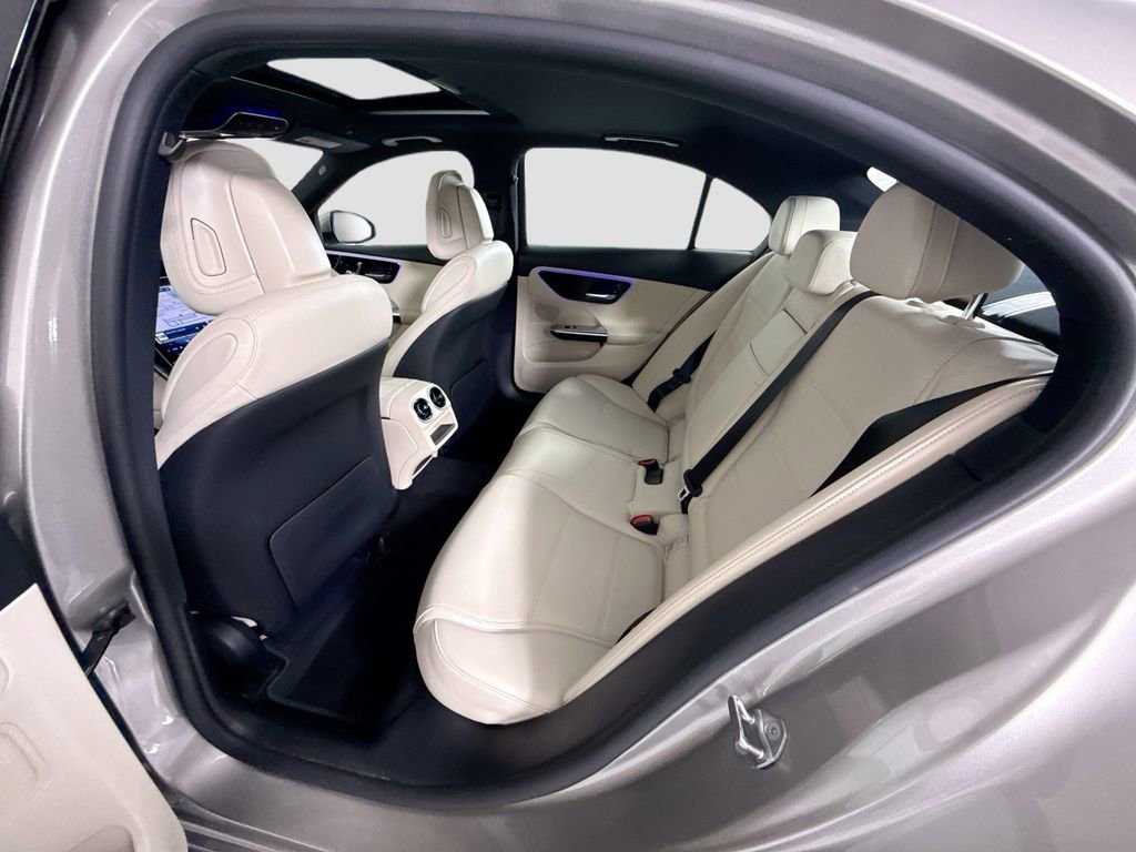 Certified 2022 Mercedes-Benz C 300 4MATIC Sedan image 22