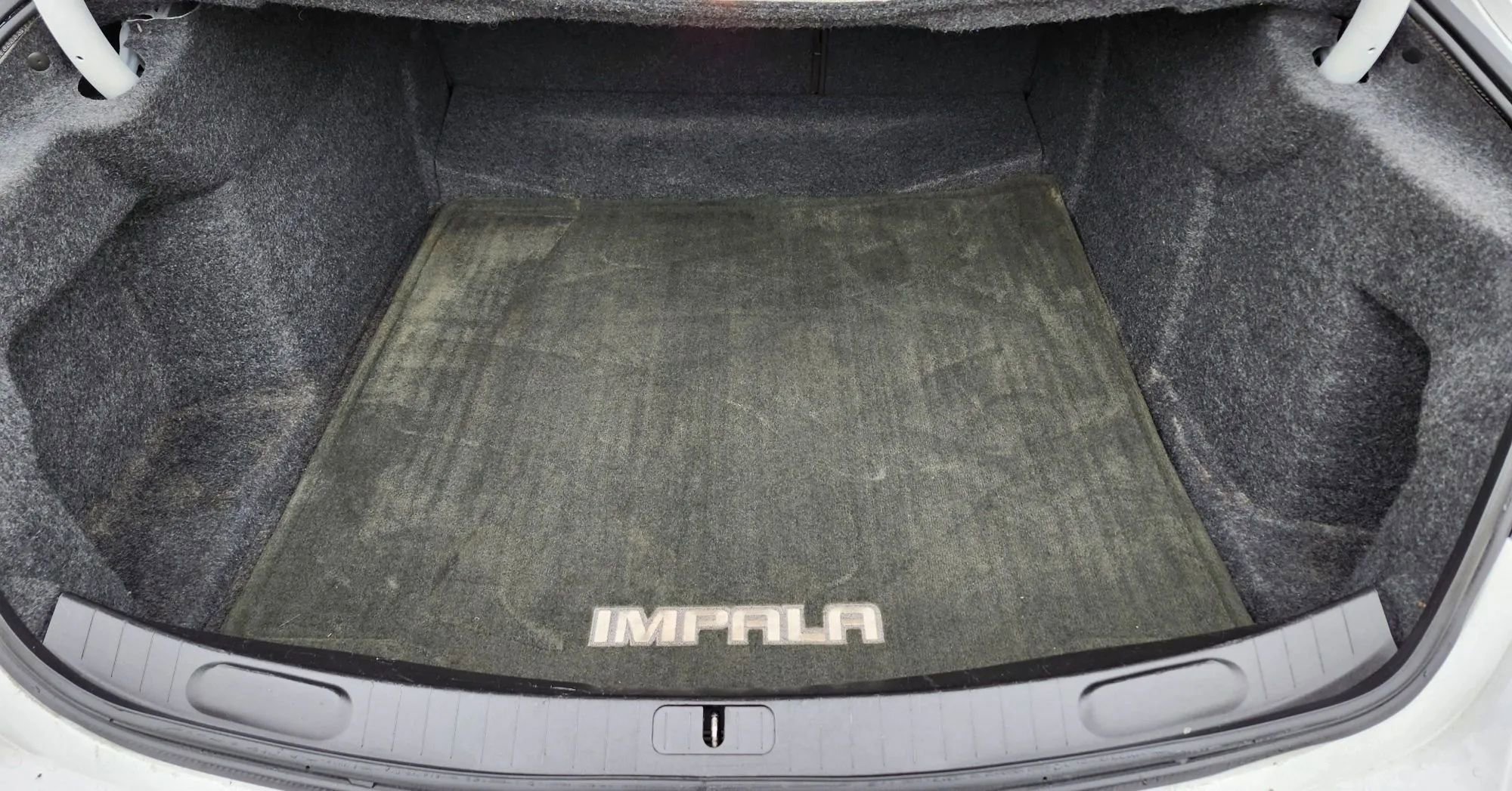 Used 2014 Chevrolet Impala LT w/ Premium Seating Package FWD image 16