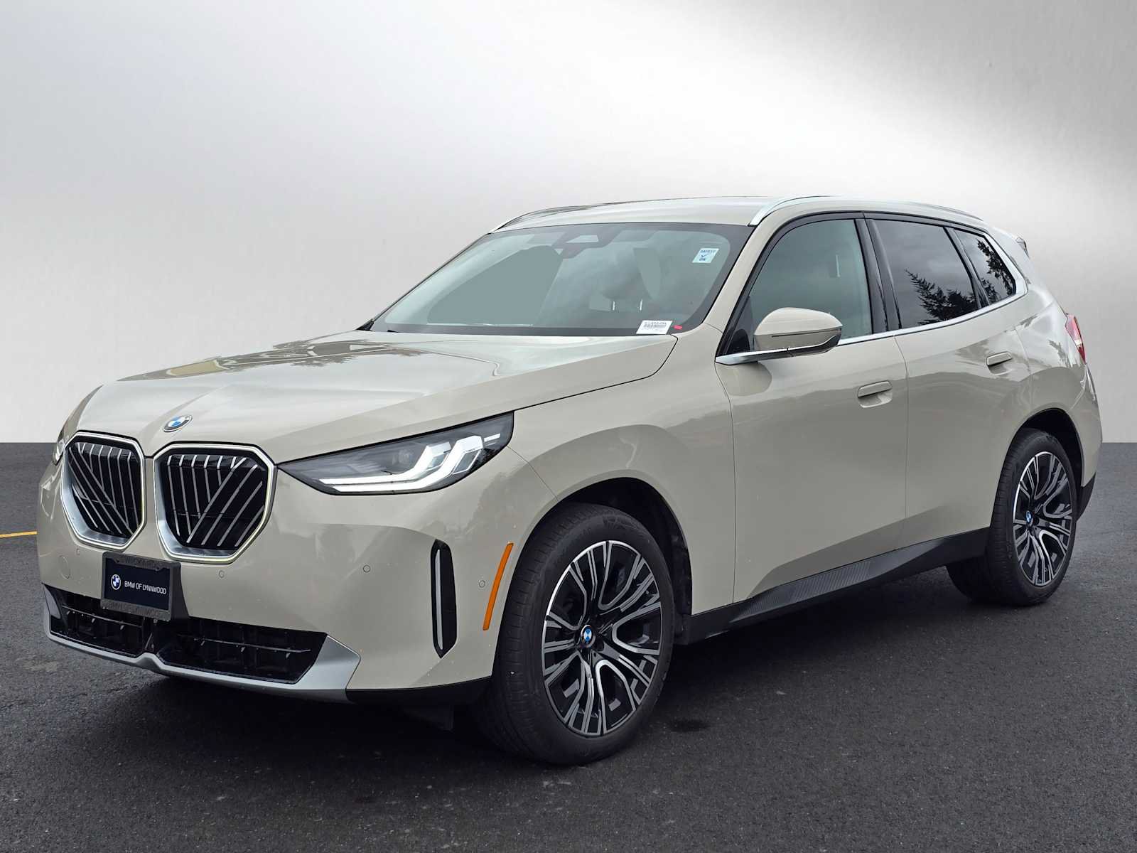 Used 2026 BMW X3 xDrive30i w/ Convenience Package AWD/4WD image 6