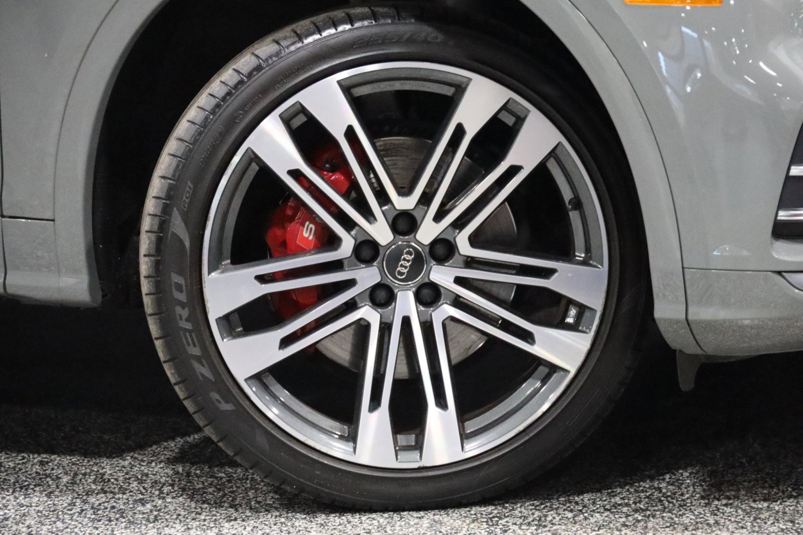 Used 2020 Audi SQ5 Premium Plus image 4