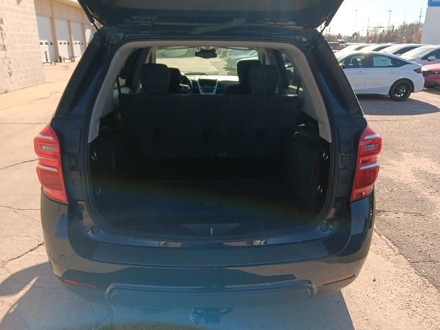 Used 2017 Chevrolet Equinox LT w/ Convenience Package image 29