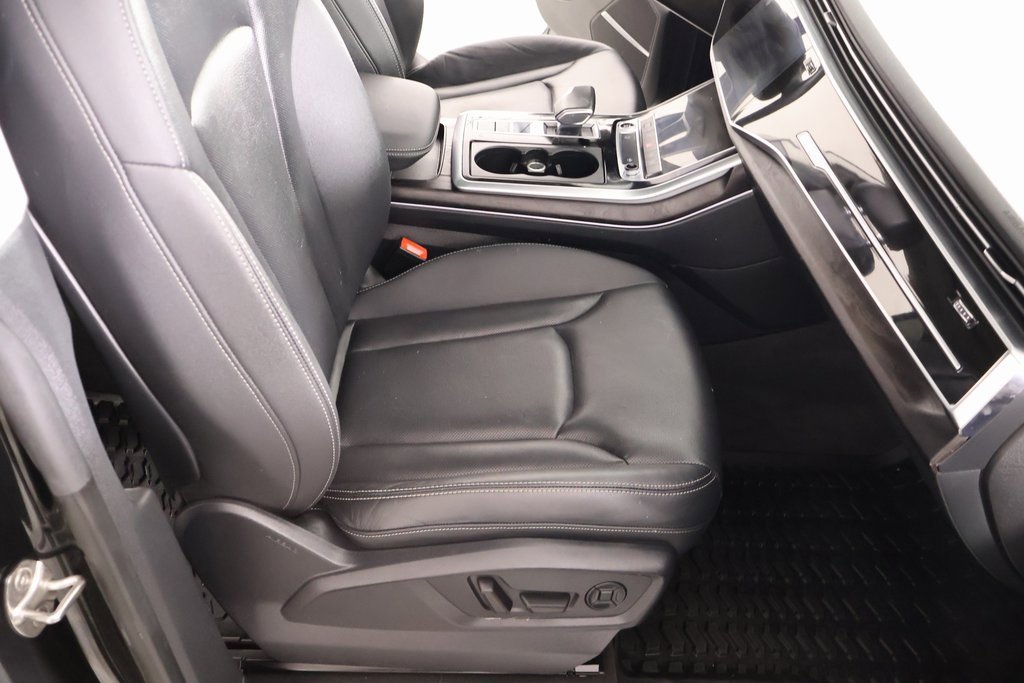 Used 2022 Audi Q8 Premium Plus w/ Premium Plus Package image 14