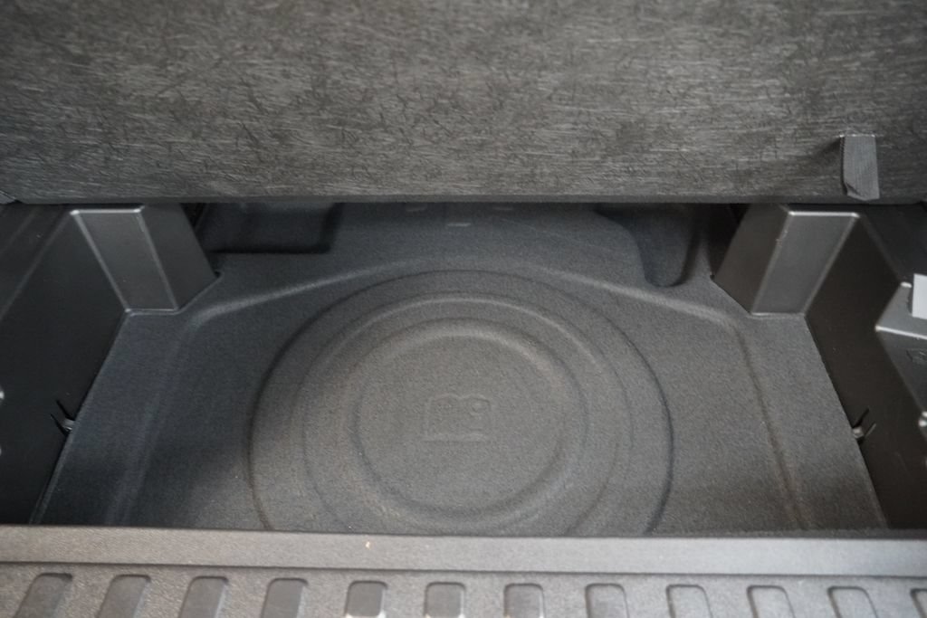 Used 2024 Chevrolet Equinox LS FWD image 9
