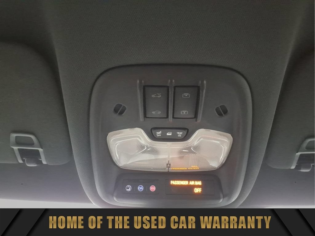 Used 2022 Chevrolet TrailBlazer RS w/ Sun and Liftgate Package FWD image 27