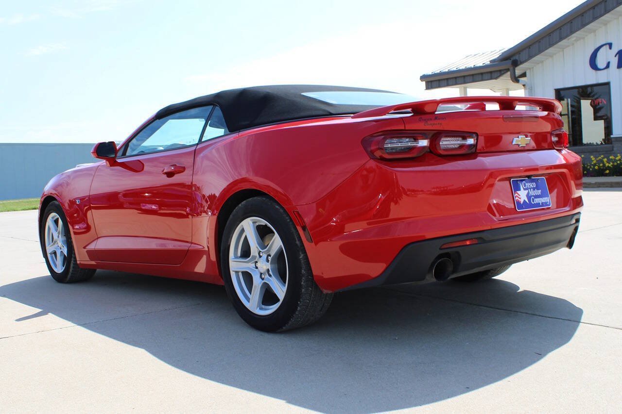 Used 2019 Chevrolet Camaro LT RWD image 7