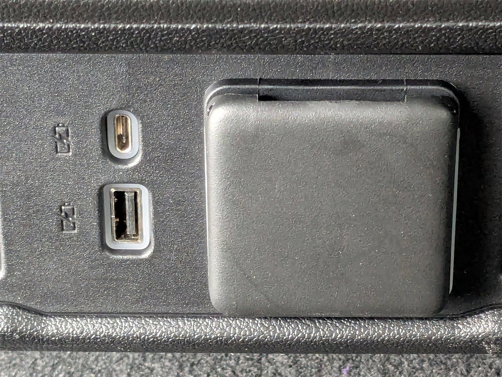 Used 2023 Chevrolet Silverado 1500 LT image 13