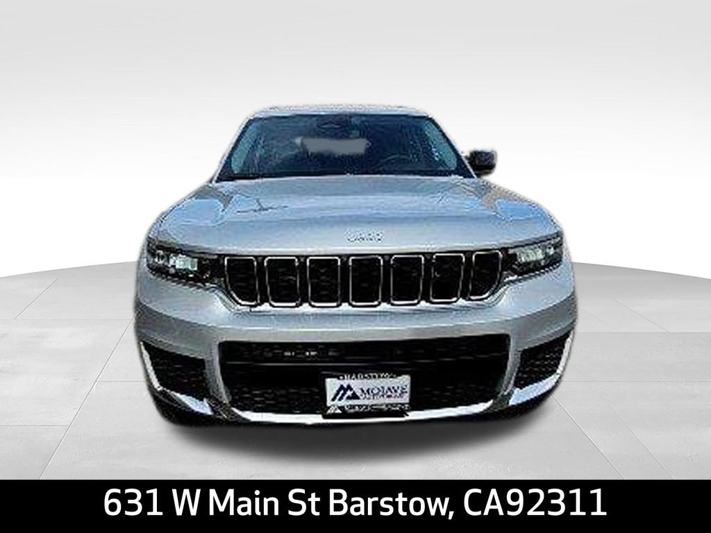 New 2024 Jeep Grand Cherokee L Laredo AWD/4WD image 2