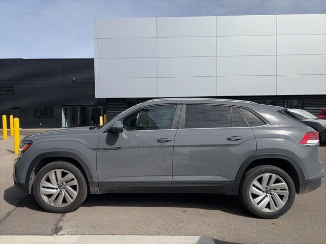 Used 2020 Volkswagen Atlas Cross Sport SE w/ Panoramic Sunroof Package image 7