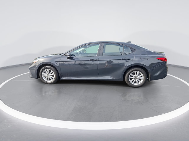 Used 2025 Toyota Camry LE AWD/4WD image 5