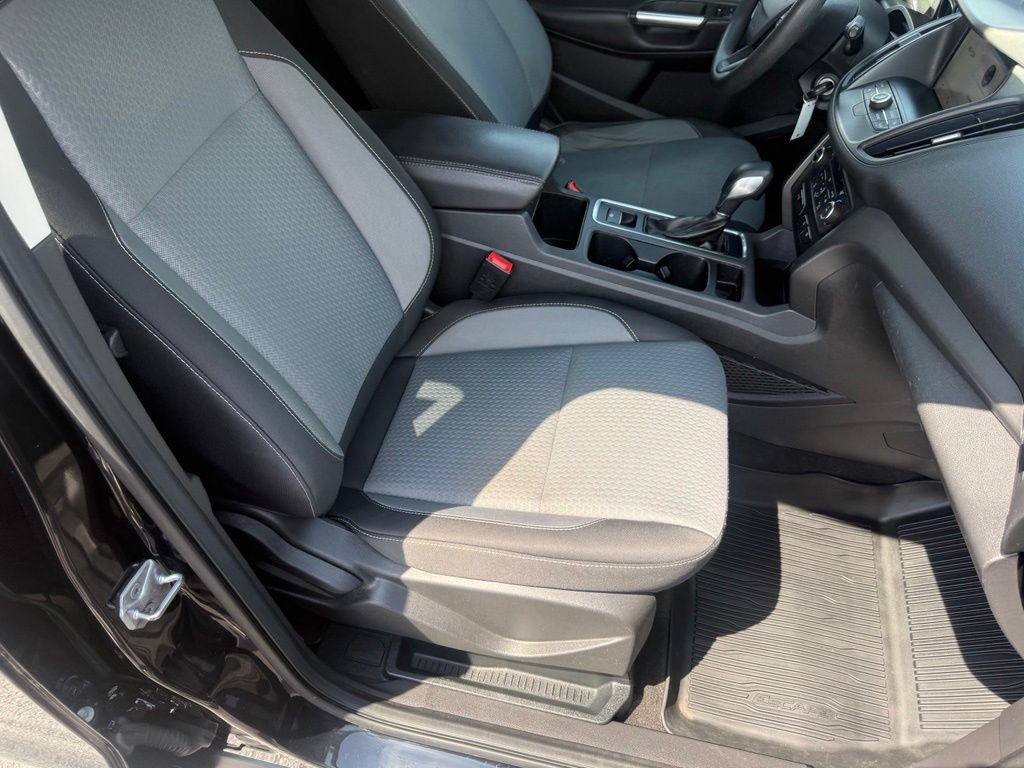 Used 2018 Ford Escape SE w/ SE Sync 3 Package FWD image 57