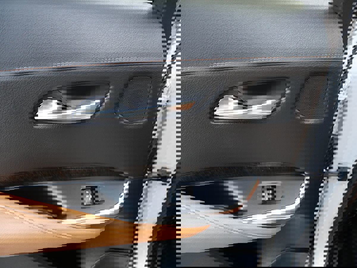 Used 2019 Cadillac XT4 Sport image 27