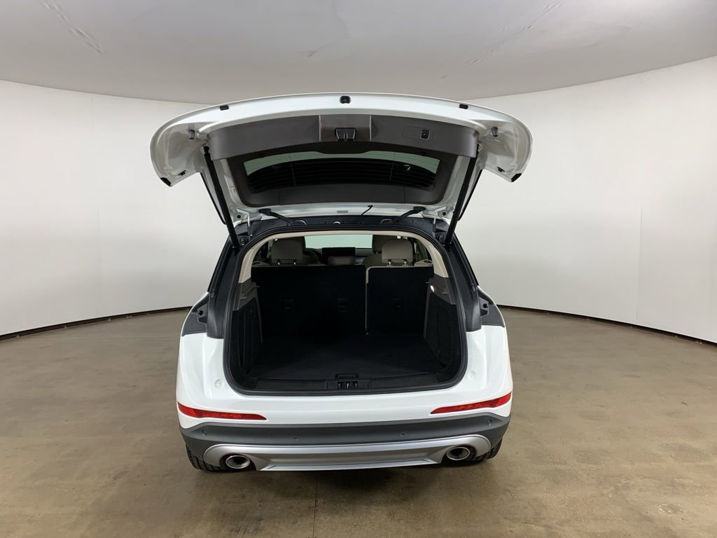 Used 2024 Lincoln Corsair FWD image 12