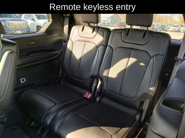 New 2025 Jeep Grand Cherokee L Limited w/ Luxury Tech Group II image 15