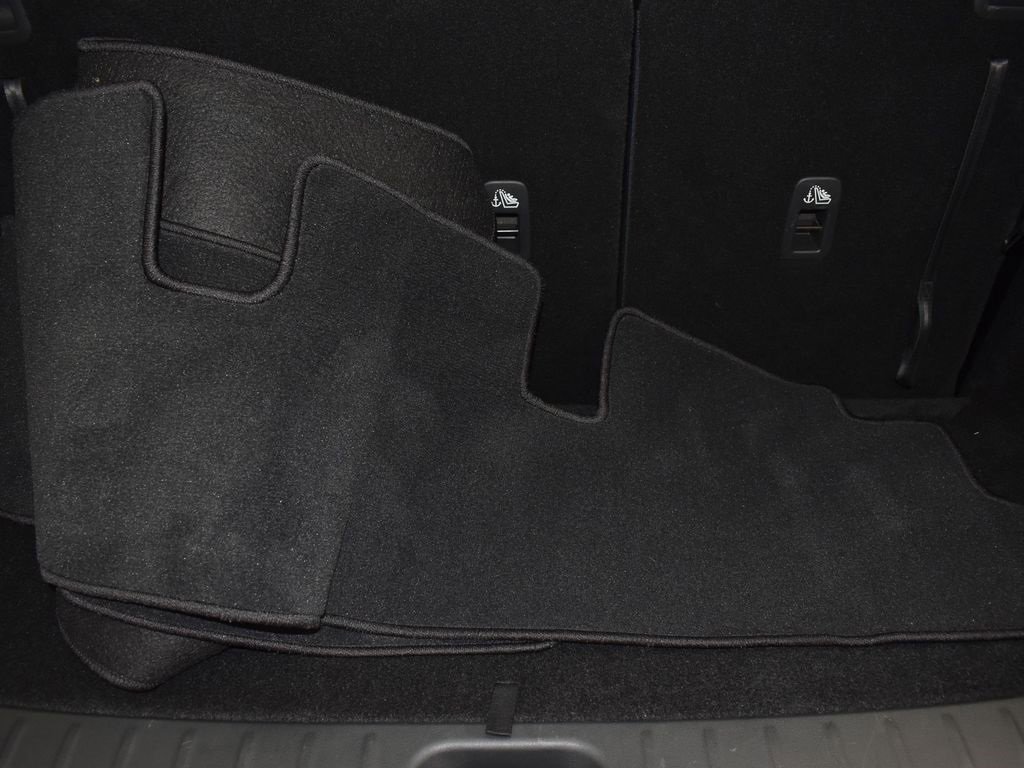 Used 2024 Nissan Pathfinder SL image 18