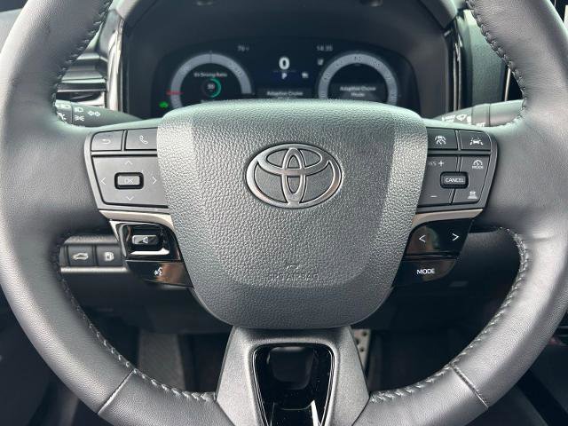 Used 2025 Toyota Camry XSE FWD image 27