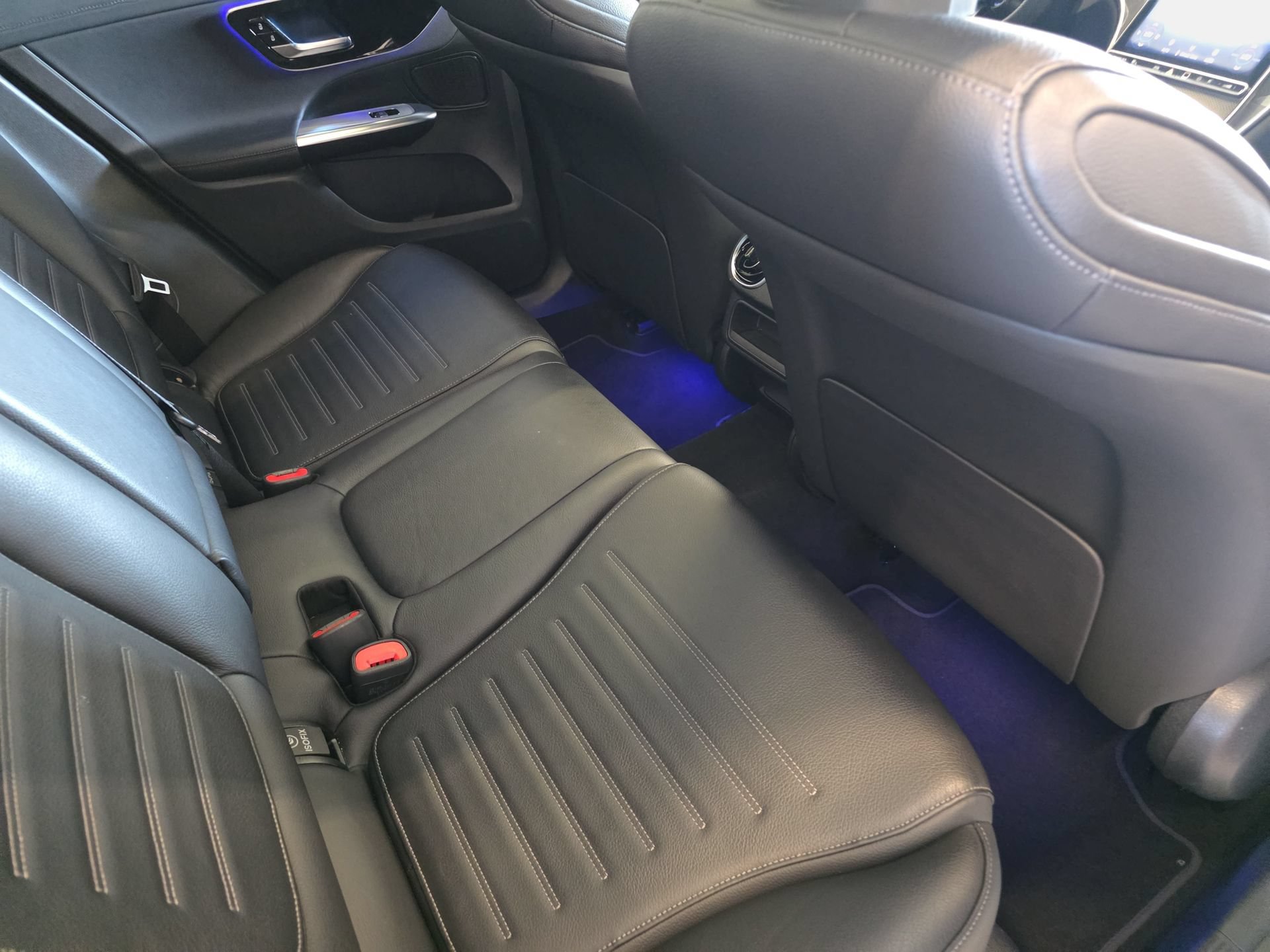 Used 2025 Mercedes-Benz GLC 43 AMG 4MATIC image 11