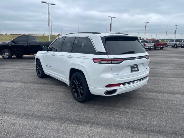 Used 2023 Jeep Grand Cherokee Overland AWD/4WD image 7