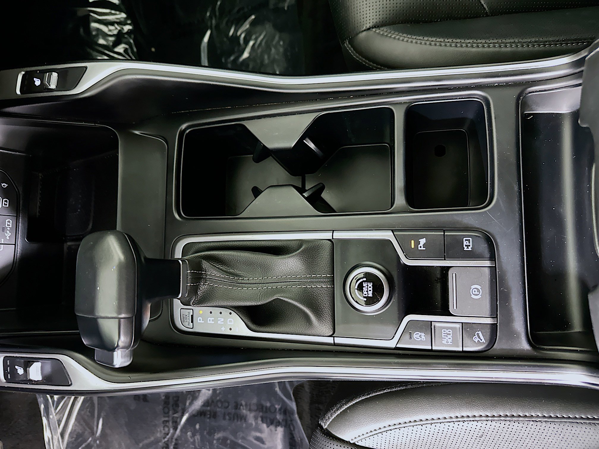 Used 2024 Kia Sorento S image 22