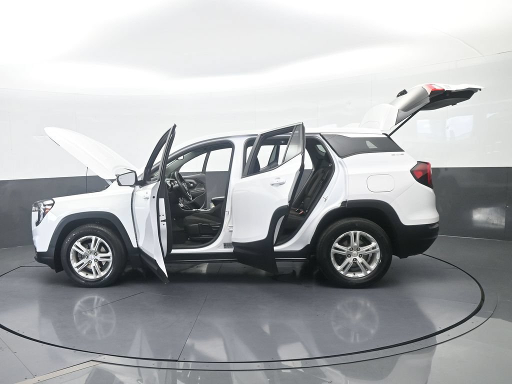 Used 2022 GMC Terrain SLE FWD image 74