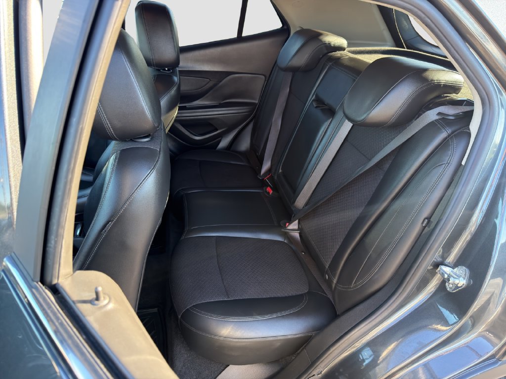 Used 2018 Buick Encore Preferred FWD image 28