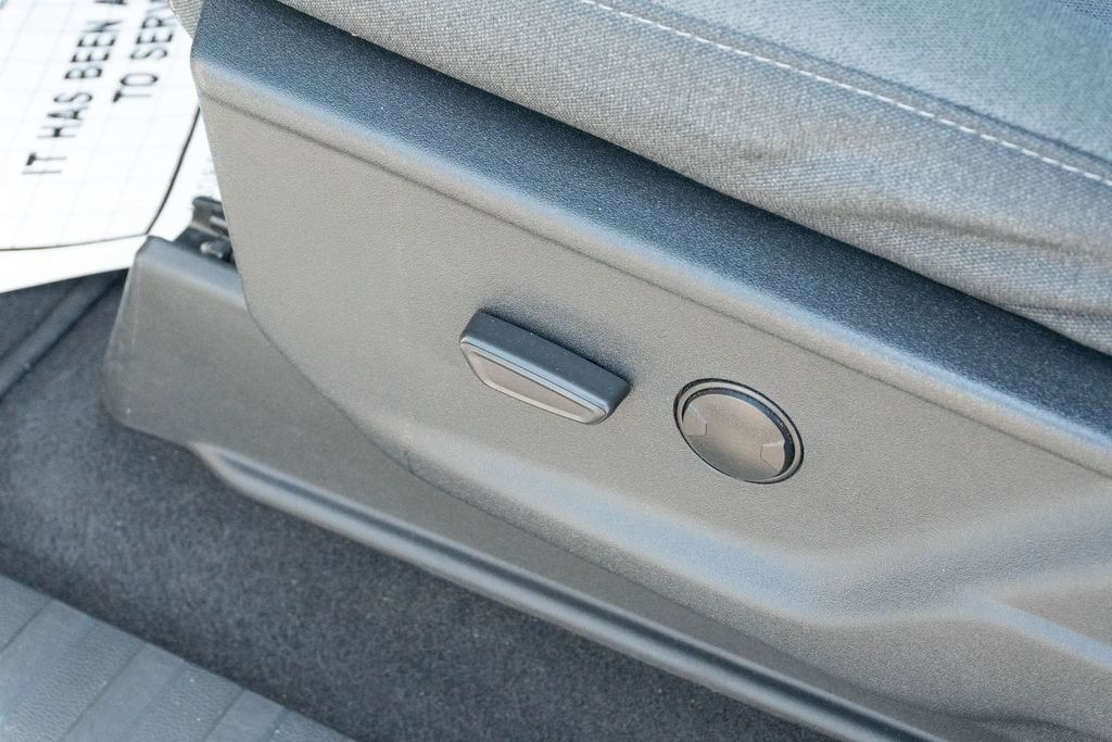 Used 2025 Ford F150 XLT w/ Equipment Group 301A Standard AWD/4WD image 15