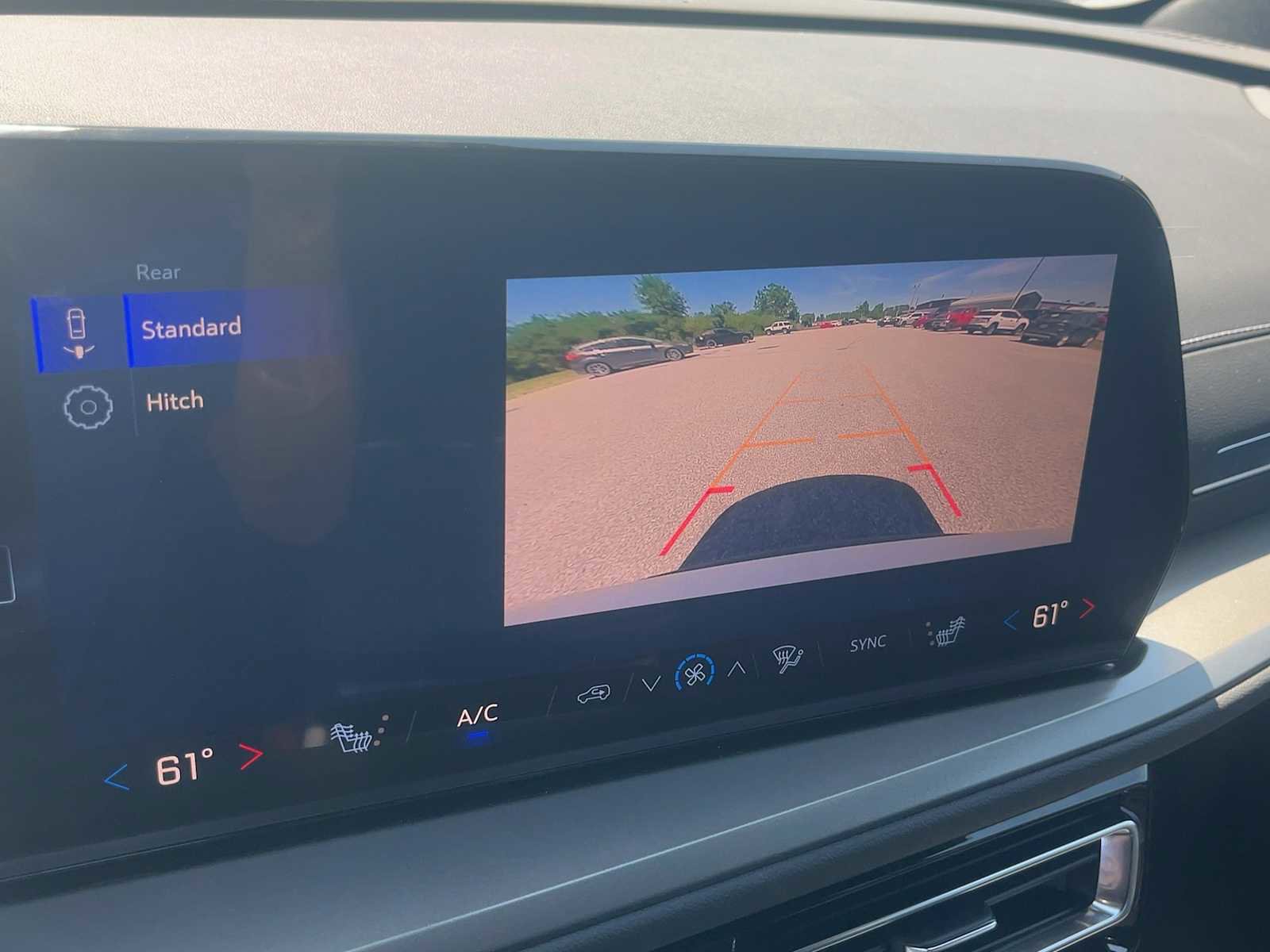 New 2026 Chevrolet Traverse LT FWD image 18