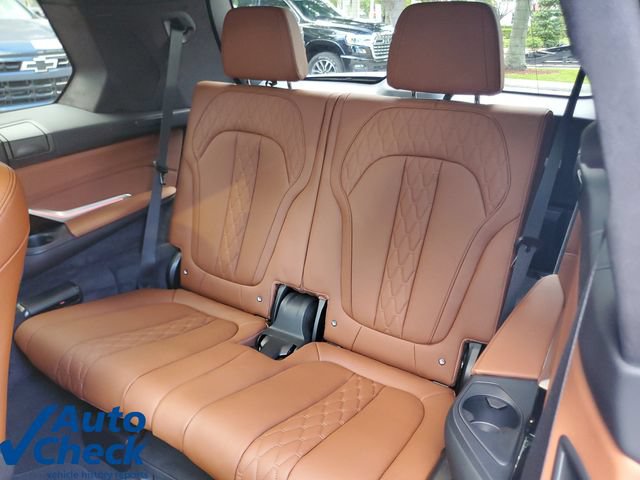 Used 2026 BMW X7 M60i AWD/4WD image 13
