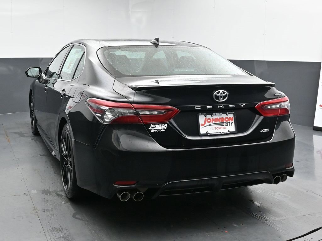 Used 2023 Toyota Camry XSE image 6