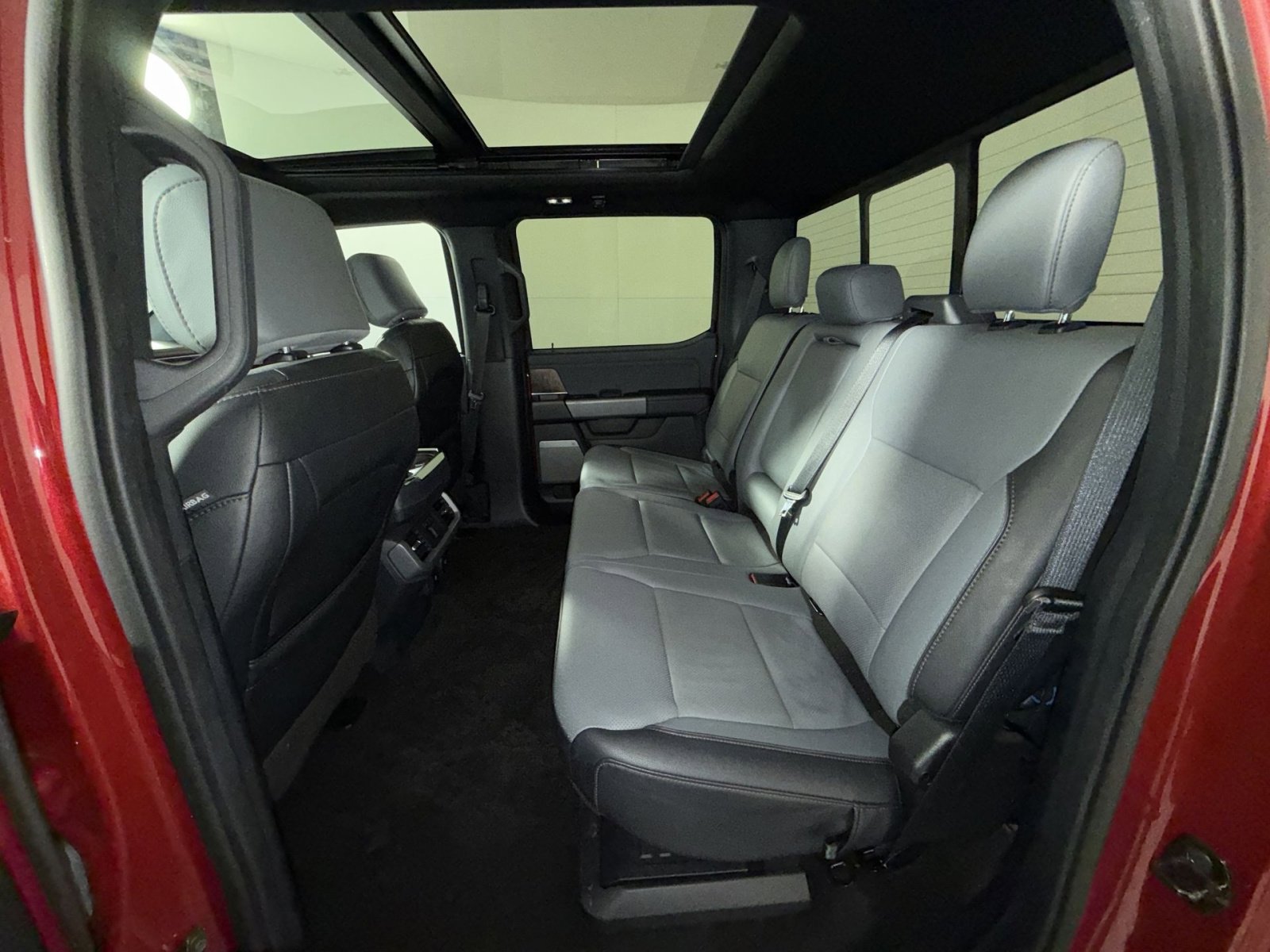 Used 2022 Ford F150 Lightning Lariat w/ Equipment Group 511A High image 25