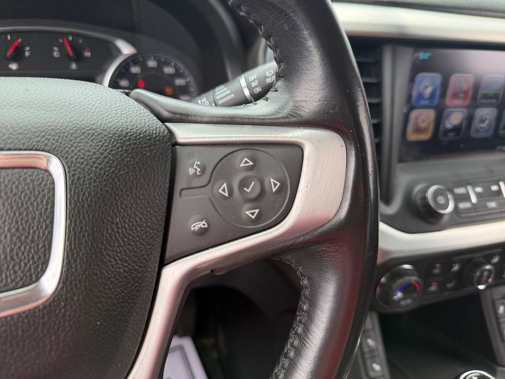Used 2018 GMC Acadia SLT AWD/4WD image 15