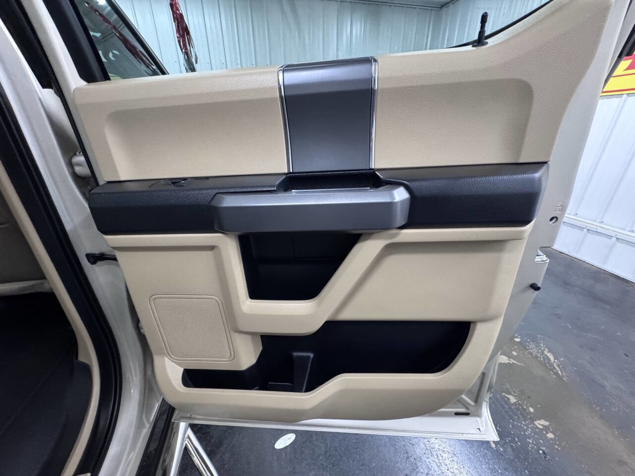 Used 2018 Ford F150 XLT w/ Equipment Group 302A Luxury image 44