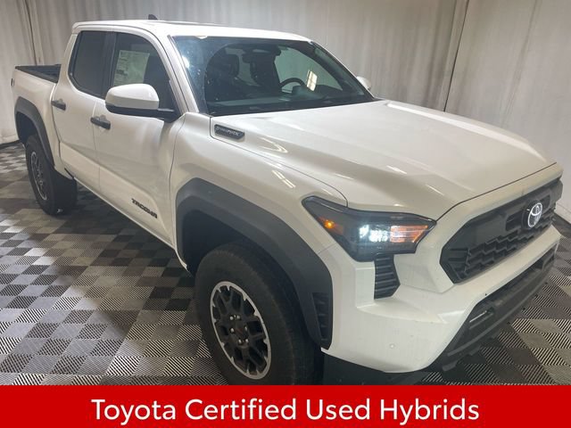 Certified 2025 Toyota Tacoma TRD Off-Road w/ TRD Off Road Upgrade Package AWD/4WD video 2