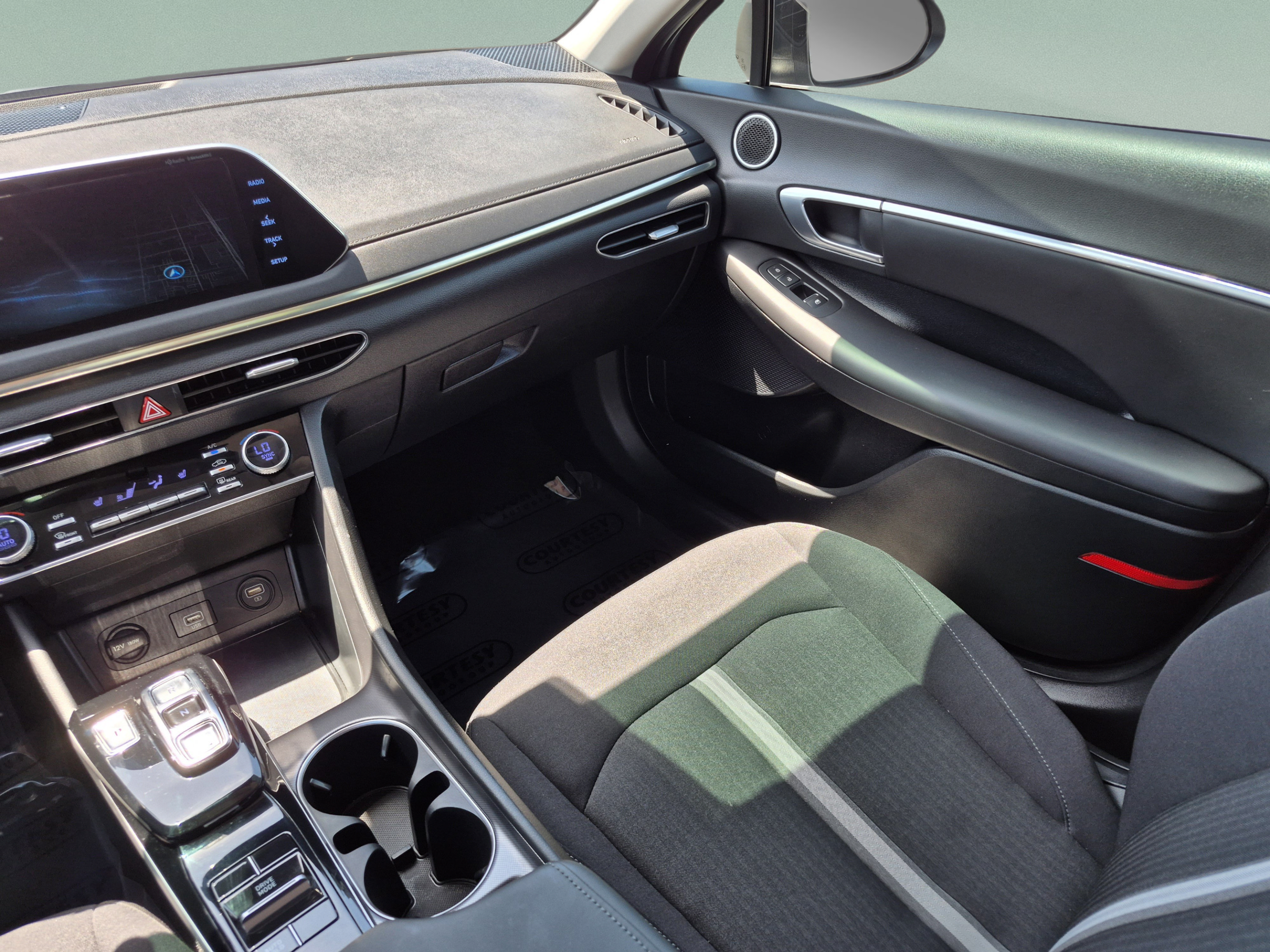 Certified 2023 Hyundai Sonata SEL FWD image 13