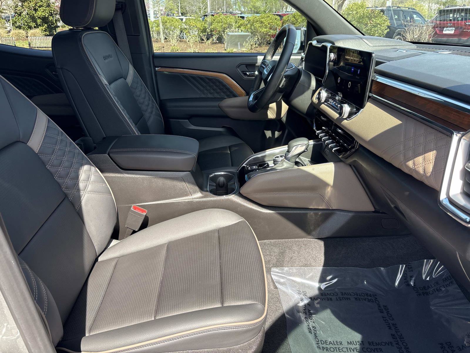 Certified 2024 GMC Canyon Denali image 35